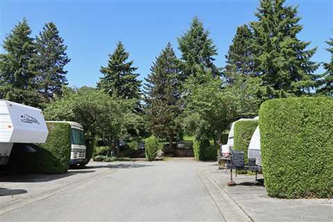 Burnaby Cariboo RV Park Near Vancouver — Your Home Base to All the Action!