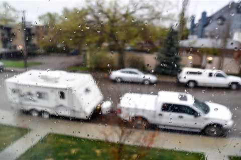 Drivin’ in the Rain: Safely Steering Your RV on Slippery Roadways