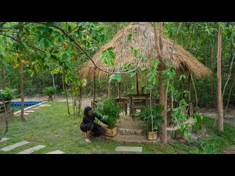 Girls Build Out Door Setting Area Solo Bushcraft Skills in Deep Jungle