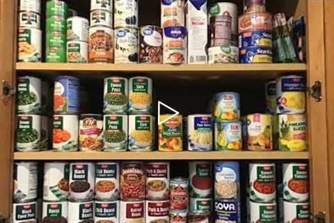 Beginners prepper pantry | canned food storage