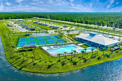 Tranquility Lakes: A Luxurious New RV Resort in Cape Coral