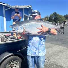 Fisherman Catches ‘Behemoth’ Chinook Salmon in Oregon