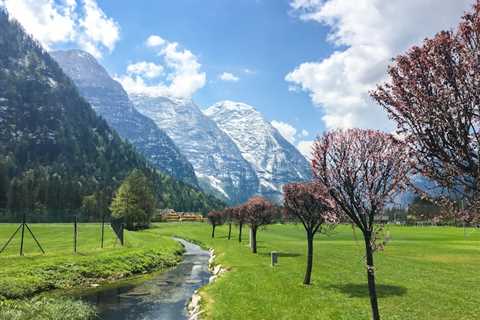 Die besten Wanderrouten in der Schweiz für jede Jahreszeit – Highlight seasonal trails throughout..